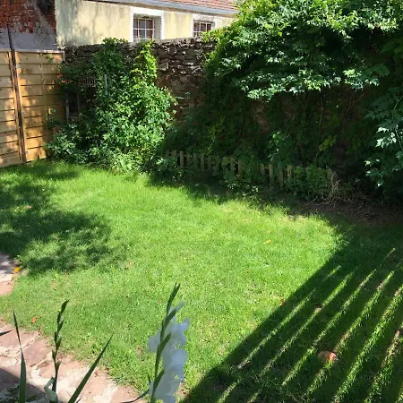 Kemenceshaz Apartman Kovagoors