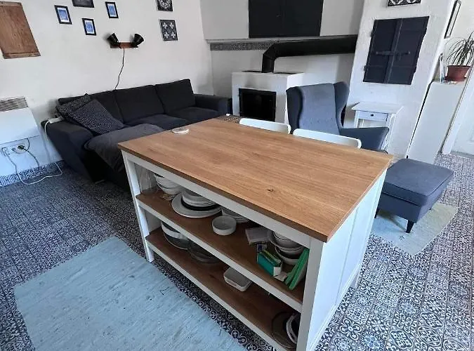 בית הארחה Kemenceshaz Apartman *