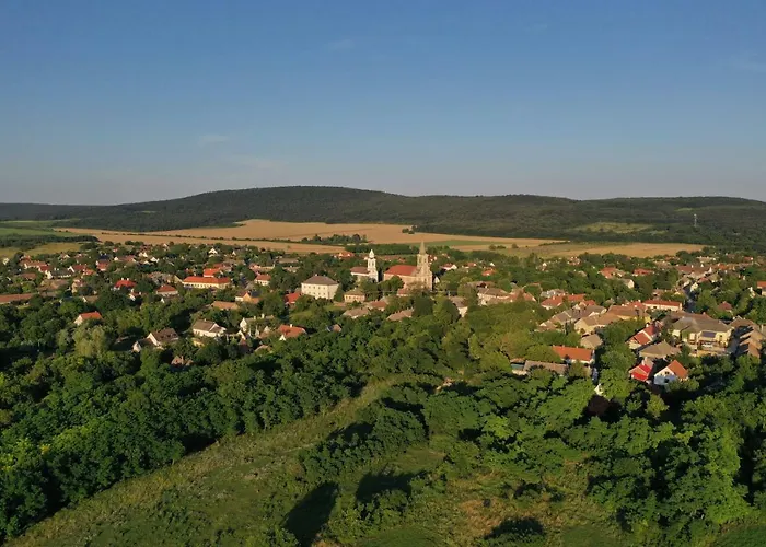 Kemenceshaz Apartman Kovagoors